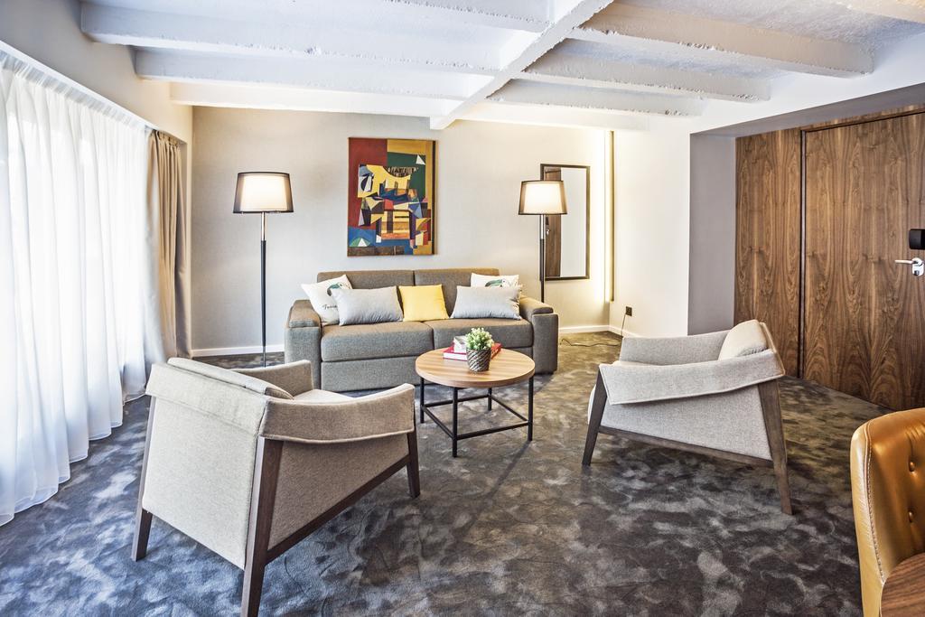 Nomad Luxury Suites Belgrado Exterior foto