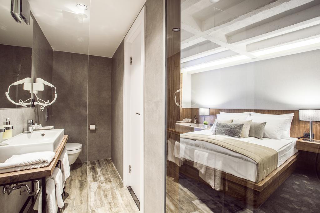 Nomad Luxury Suites Belgrado Exterior foto