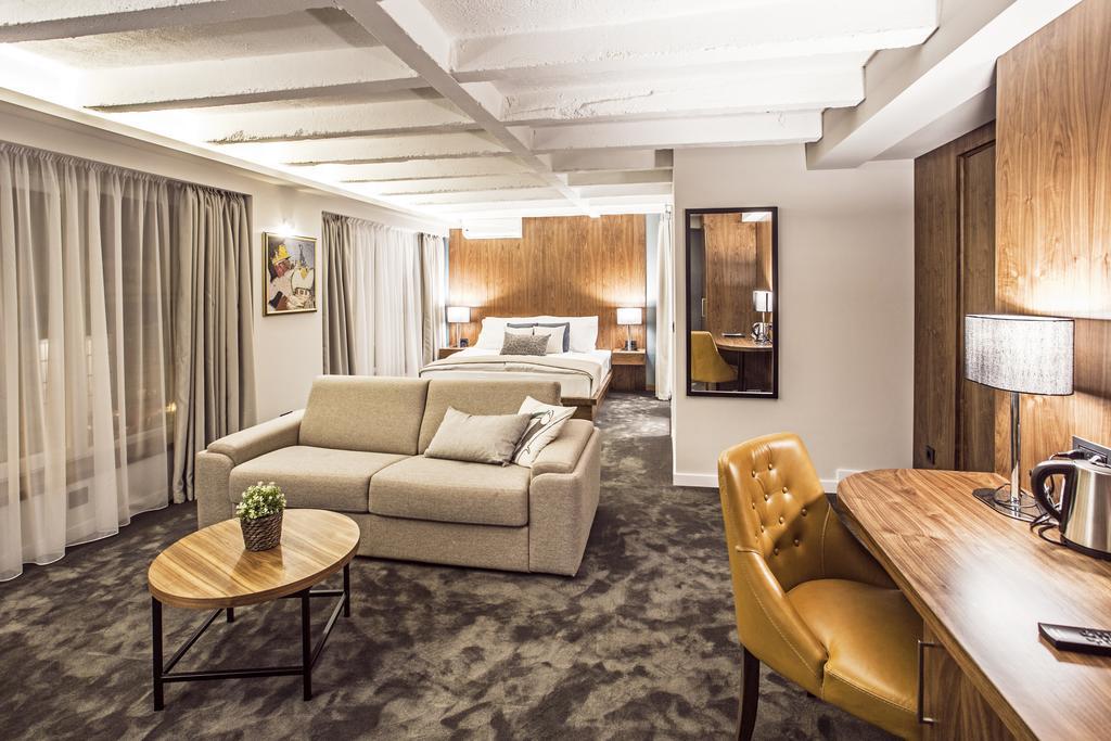 Nomad Luxury Suites Belgrado Exterior foto